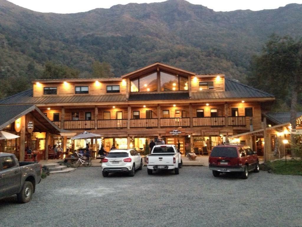 Las Bravas Lodge Las Trancas Esterno foto